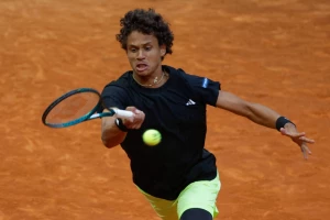 Rezultat karijere "laki luzera" Gabrijela Dijaloa - Pao Dimitrov za četvrtfinale Madrida